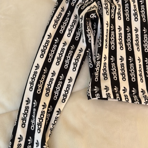 Adidas cropped long sleeve - Picture 3 of 3